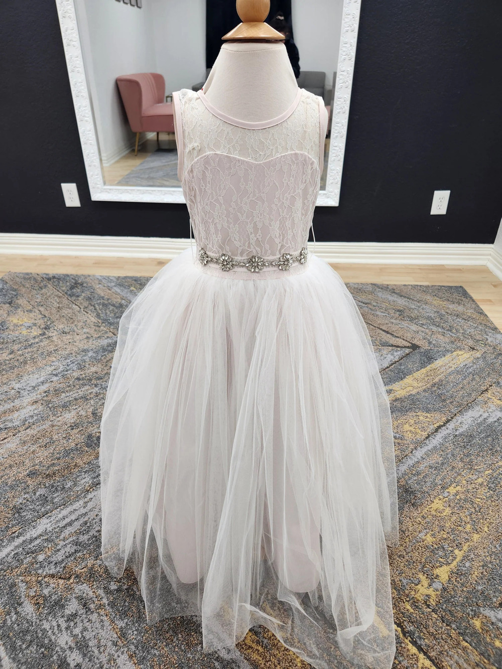 Blush Lace Top Flowergirl Dress Sz 6 Blush